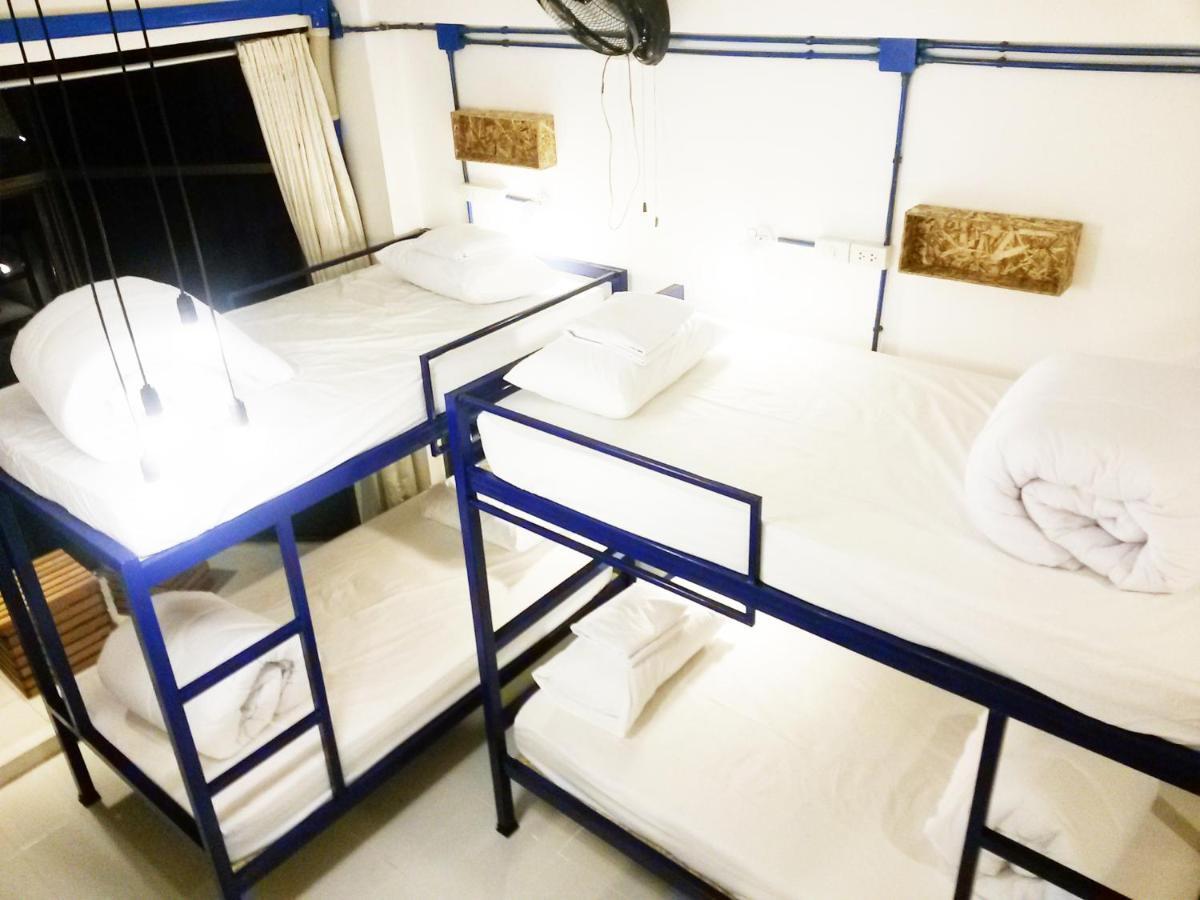 Safe And Sound Hostel شيانغ ماي الغرفة الصورة